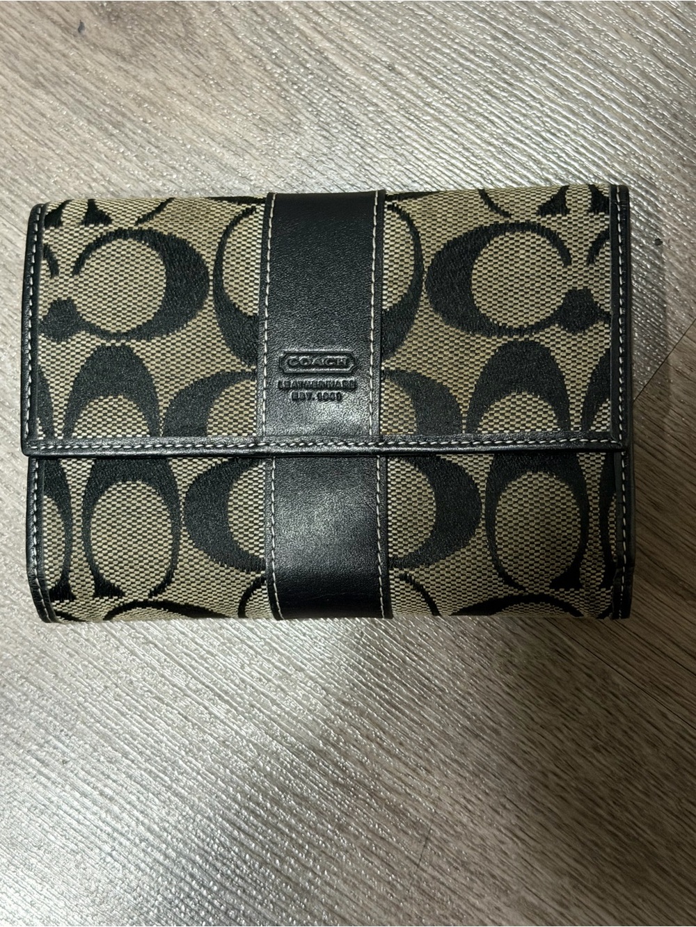Coach Signature Canvas Trifold Wallet in Tan and Black